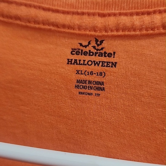 Women's A Way To Celebrate Halloween Jack o lantern style t-shirt size-XL - Picture 3 of 3